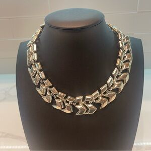 Unmarked Silver Tone Chevron Geometric Choker